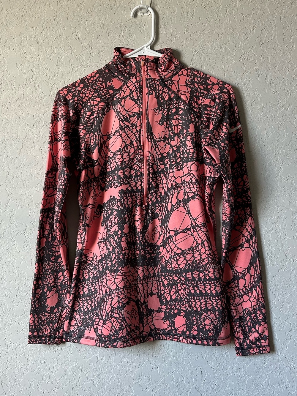 Nike Pro Half-Zip Abstract Coral / Black Athletic Top